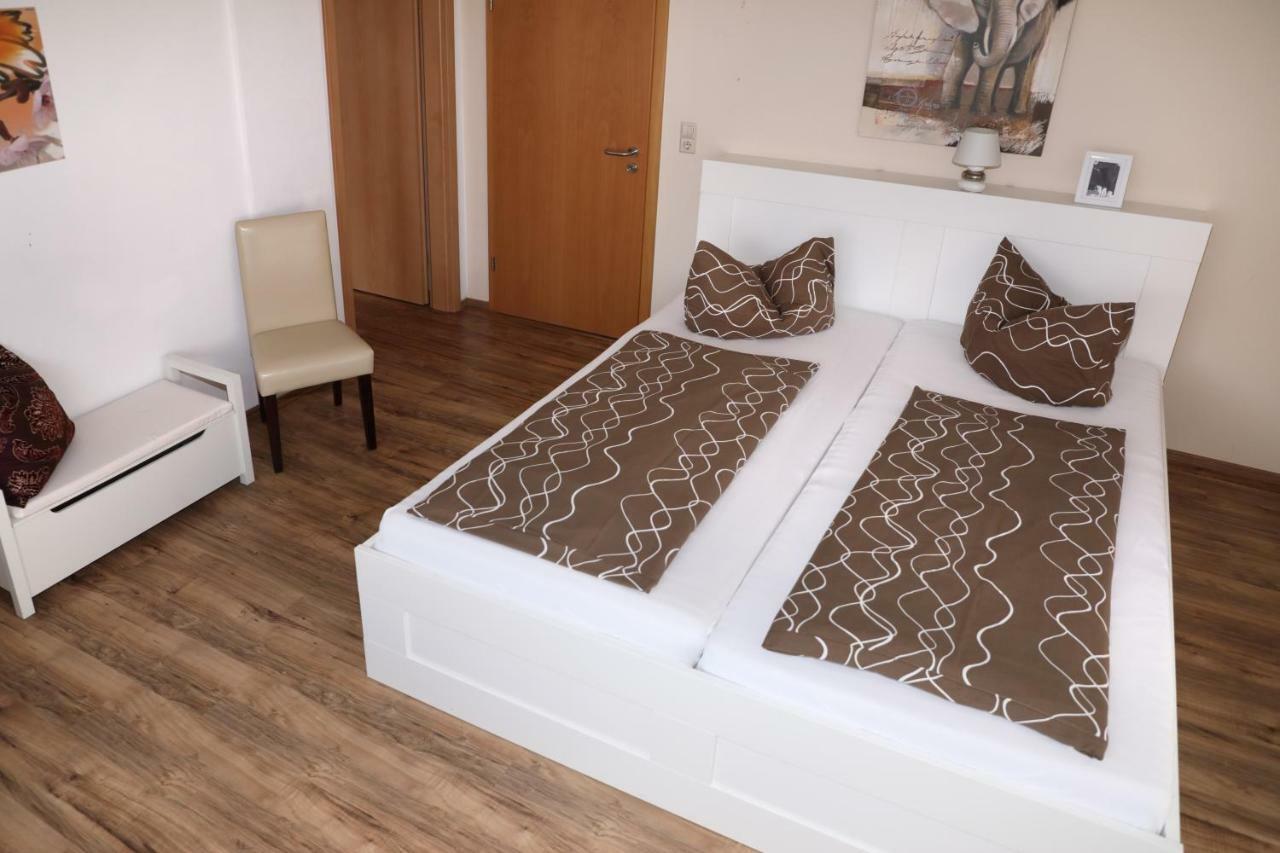 Ferienwohnungen Pension Aurora Каппель-Графенхаузен Экстерьер фото